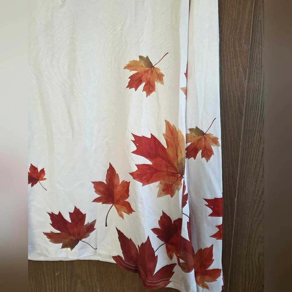 Emery Rose Cream Autumn Leaf Long Sleeve Top - Picture 2 of 4